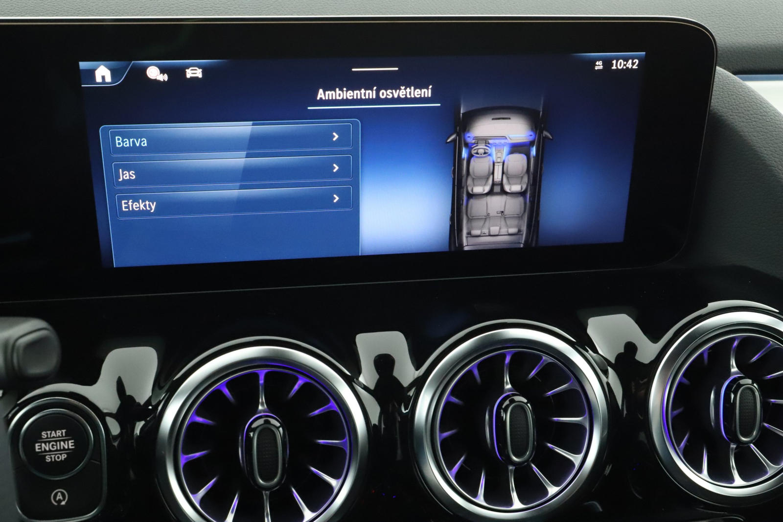 Mercedes - Benz GLA - 2025