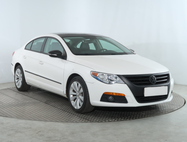 Volkswagen Passat CC 2011