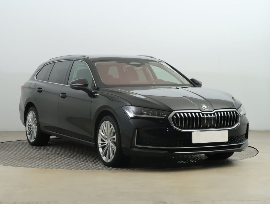 Skoda Superb - 2024