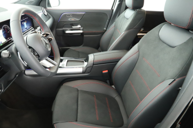 Mercedes - Benz GLA - 2025