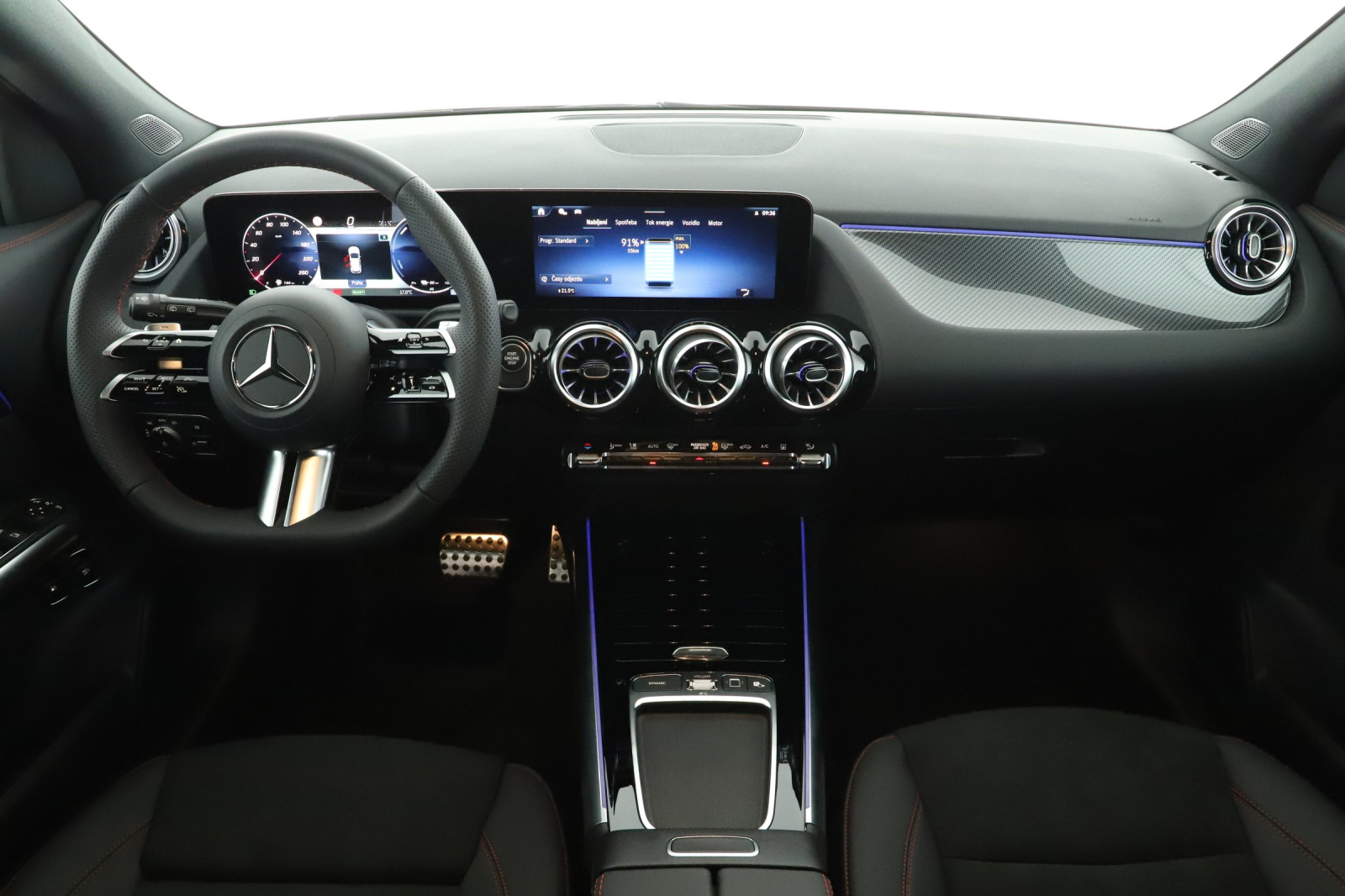 Mercedes - Benz GLA - 2025