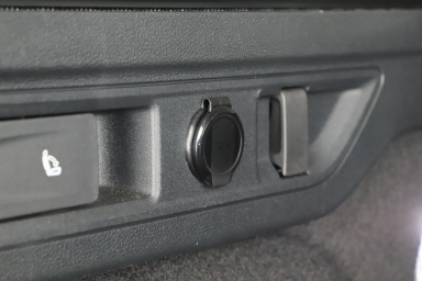 Škoda Superb - 2025