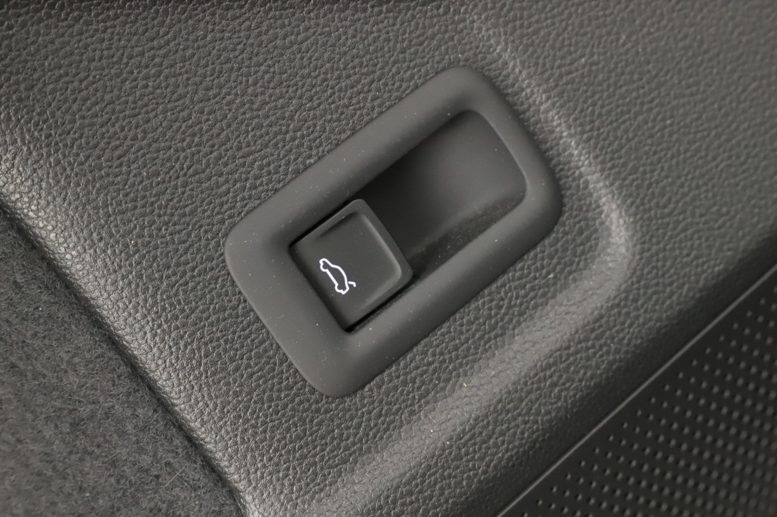Škoda Superb - 2025