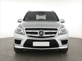 Mercedes-Benz GL - 2015