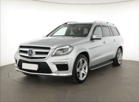 Mercedes-Benz GL - 2015