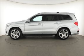 Mercedes-Benz GL - 2015