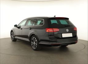 Volkswagen Passat - 2018