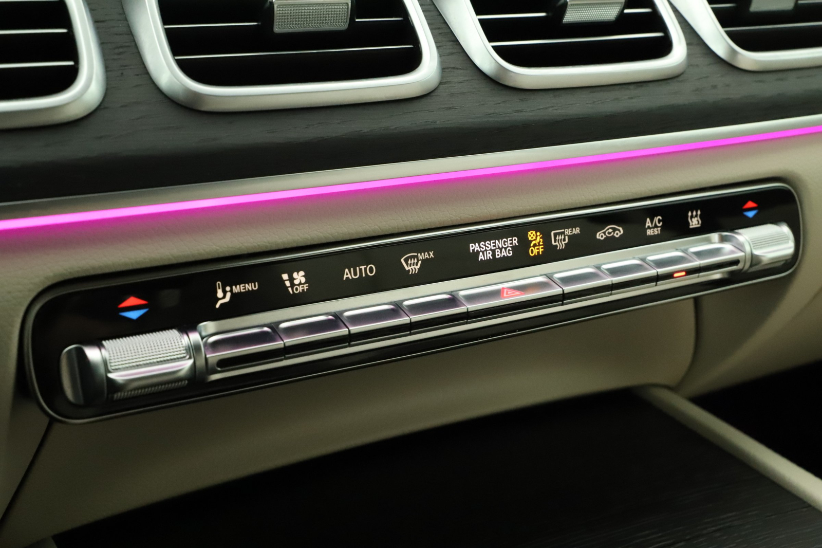 Mercedes-Benz GLE - 2025