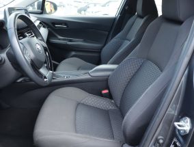 Toyota C-HR - 2023