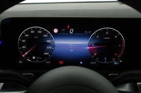 Mercedes-Benz GLB - 2025