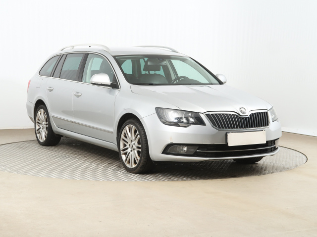 Škoda Superb 2014