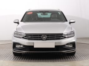 Volkswagen Passat - 2020
