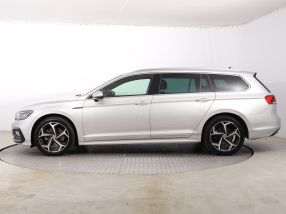 Volkswagen Passat - 2020