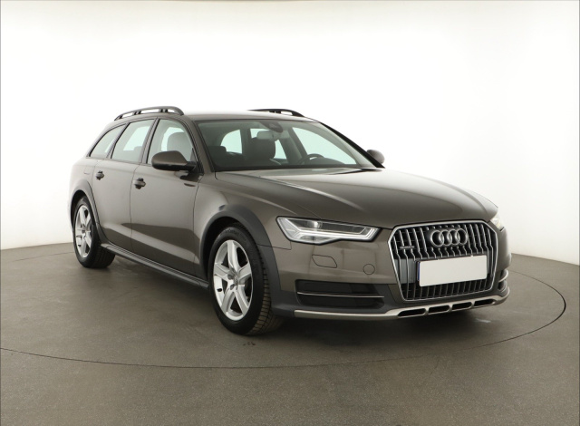 Audi A6 Allroad 2015