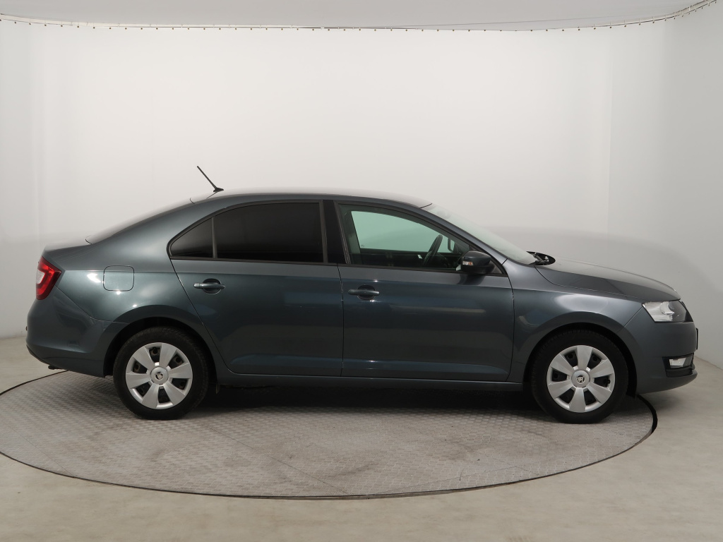 Škoda Rapid