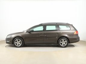 Volkswagen Passat - 2013