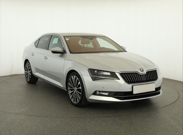 Škoda Superb 2018