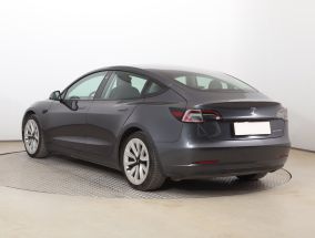Tesla Model 3 - 2021