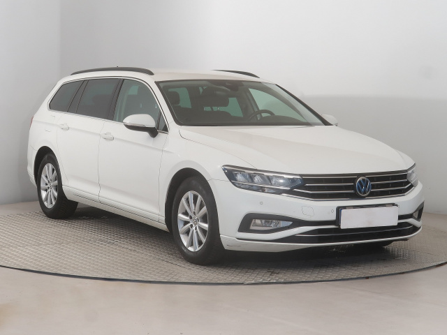 Volkswagen Passat, 2019