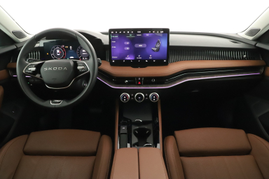 Škoda Superb - 2025