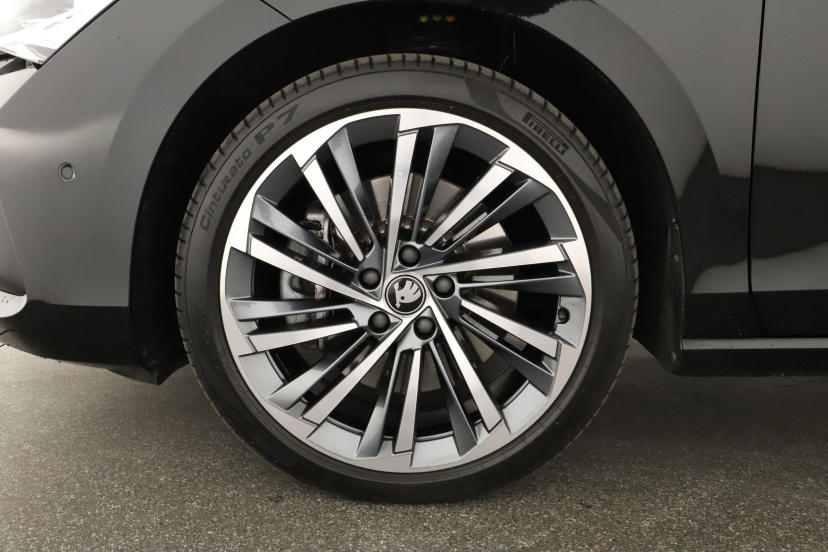 Škoda Superb, 2025