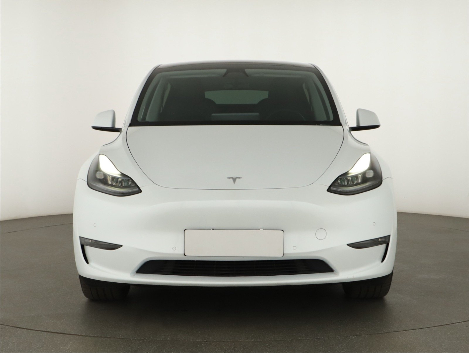 Tesla Model Y - 2022