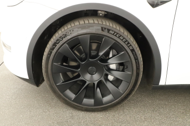 Tesla Model Y - 2022