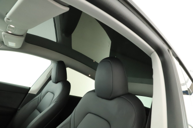 Tesla Model Y - 2022
