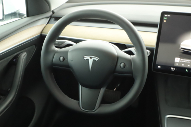 Tesla Model Y - 2022