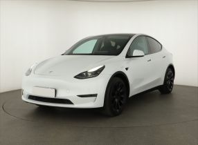 Tesla Model Y - 2022