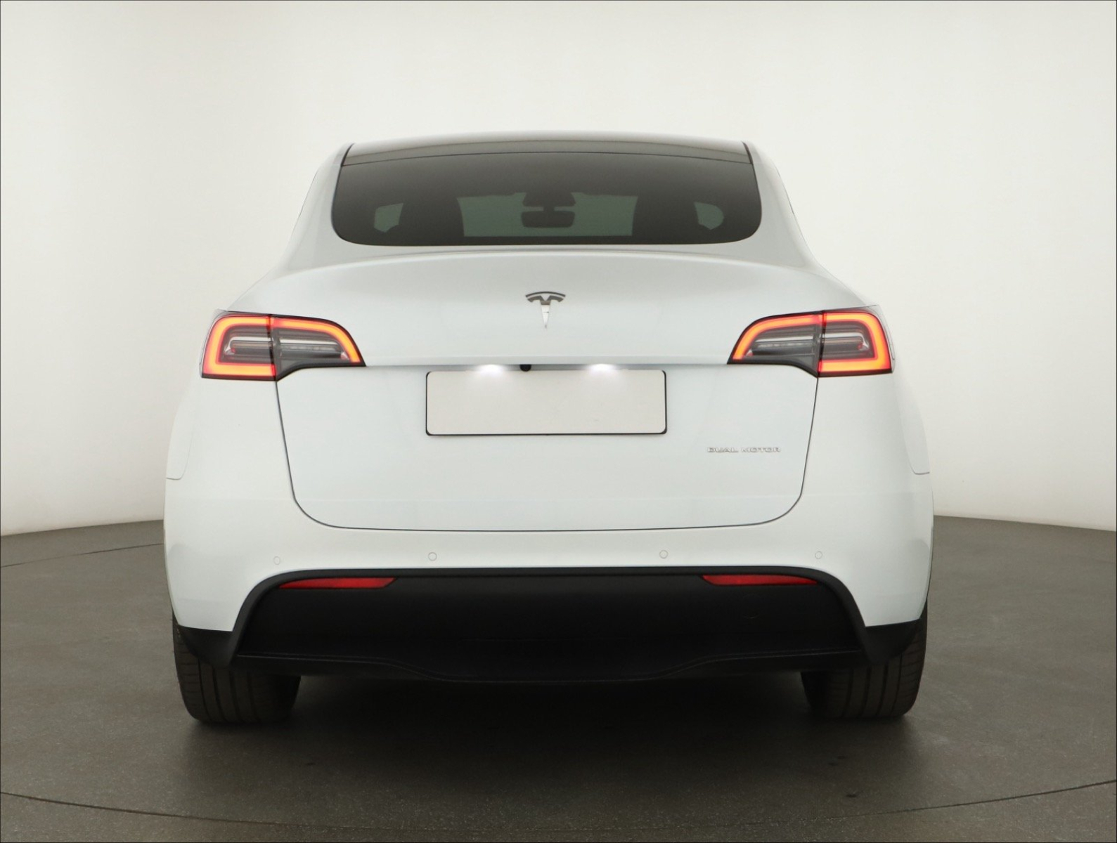 Tesla Model Y - 2022