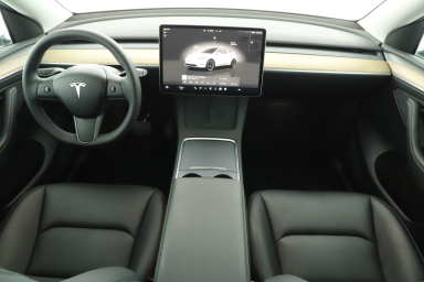 Tesla Model Y - 2022