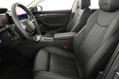 Škoda Superb - 2025
