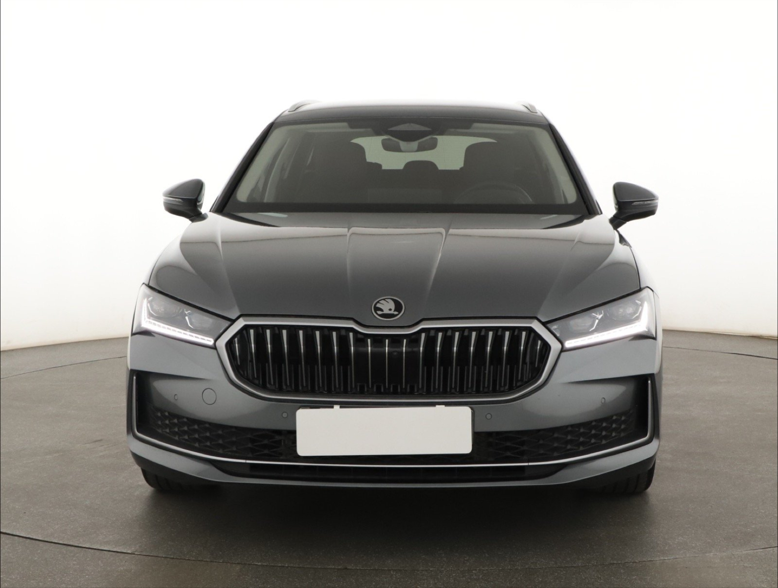 Škoda Superb - 2025