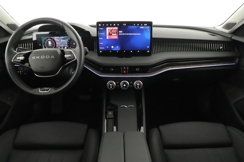 Škoda Superb, 2025