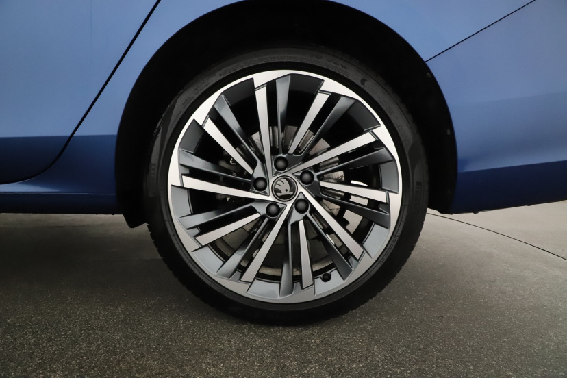 Škoda Superb, 2025