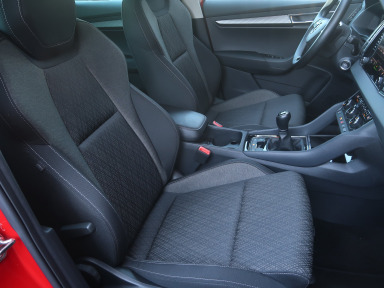 Škoda Karoq - 2023
