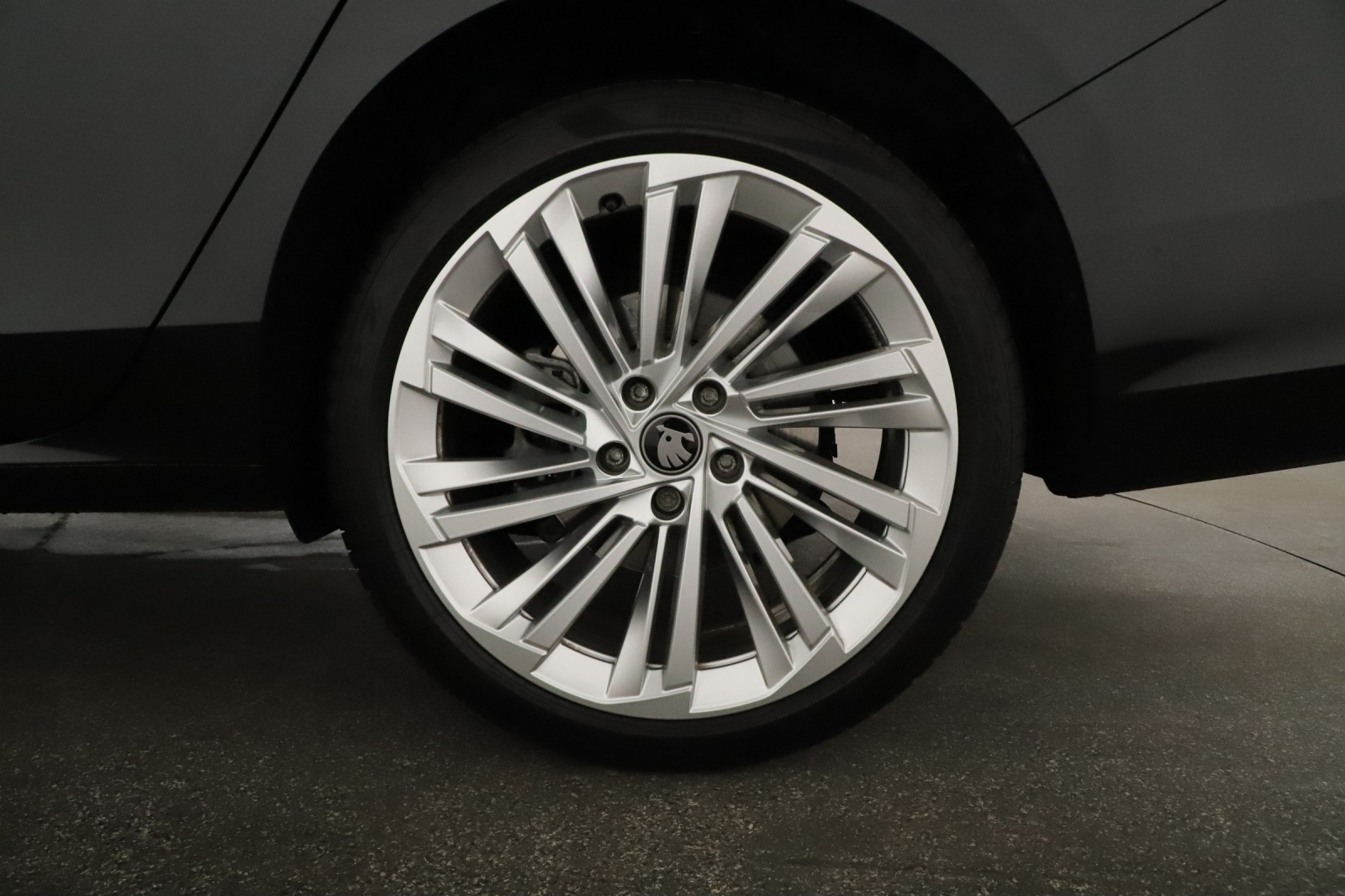 Škoda Superb - 2025