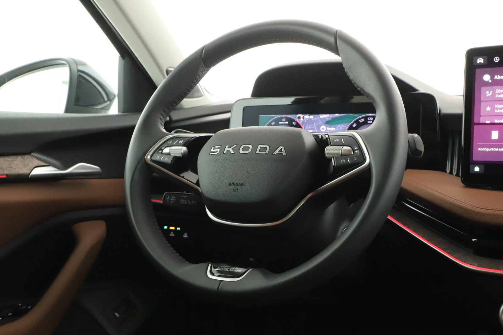 Škoda Superb - 2025