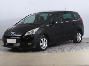 Peugeot 5008 - 2013