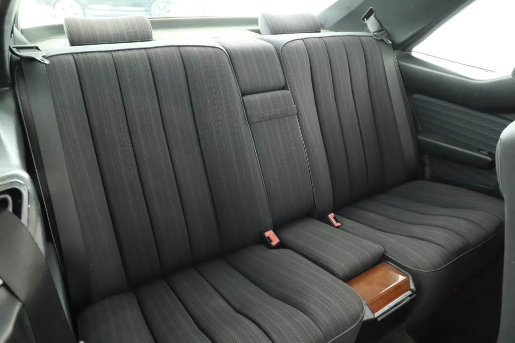 Mercedes-Benz W124