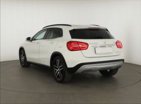 Mercedes-Benz GLA - 2014