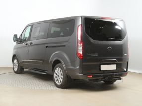 Ford Tourneo Custom - 2023