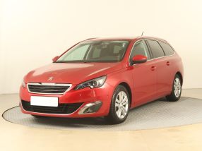 Peugeot 308 - 2015