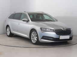 Škoda Superb 2022