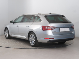 Škoda Superb 2022