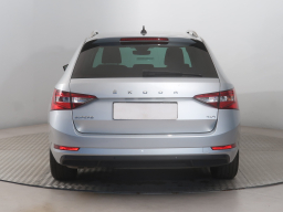 Škoda Superb 2022