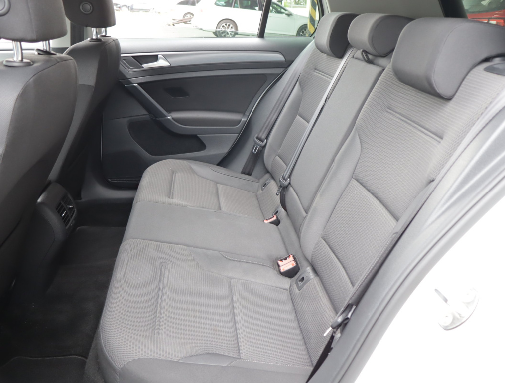 Volkswagen e-Golf
