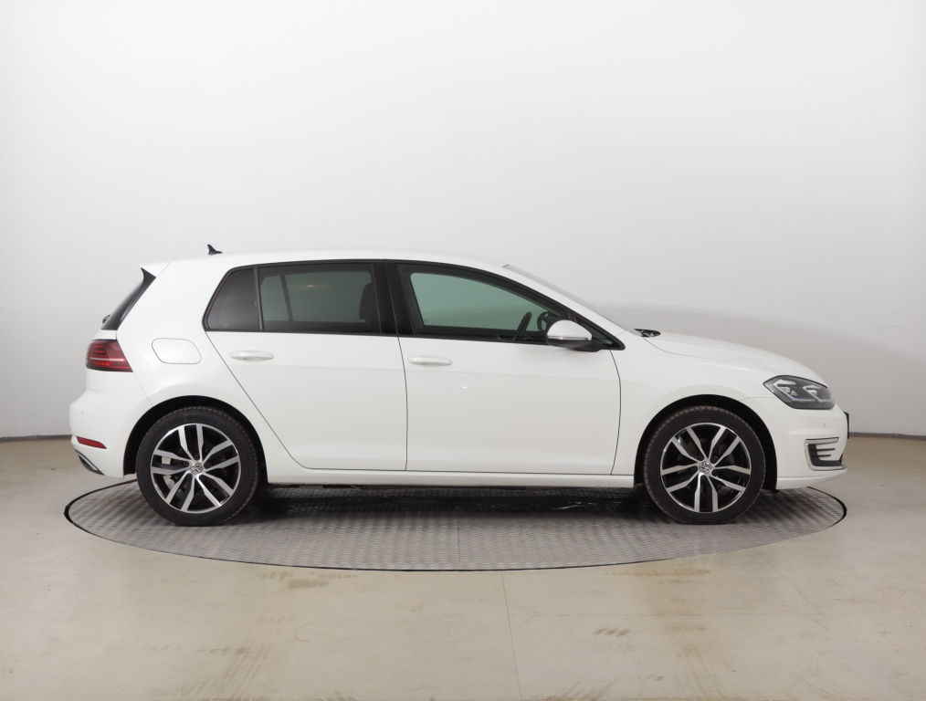 Volkswagen e-Golf
