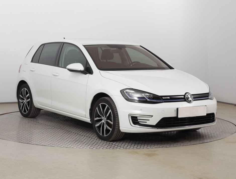 Volkswagen e-Golf - 2020